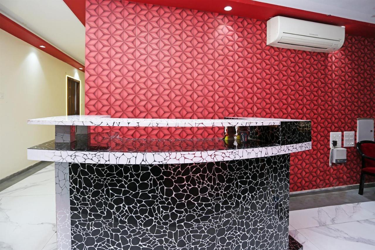 Oyo 23495 Hotel The Park Juhi Bari Exterior foto