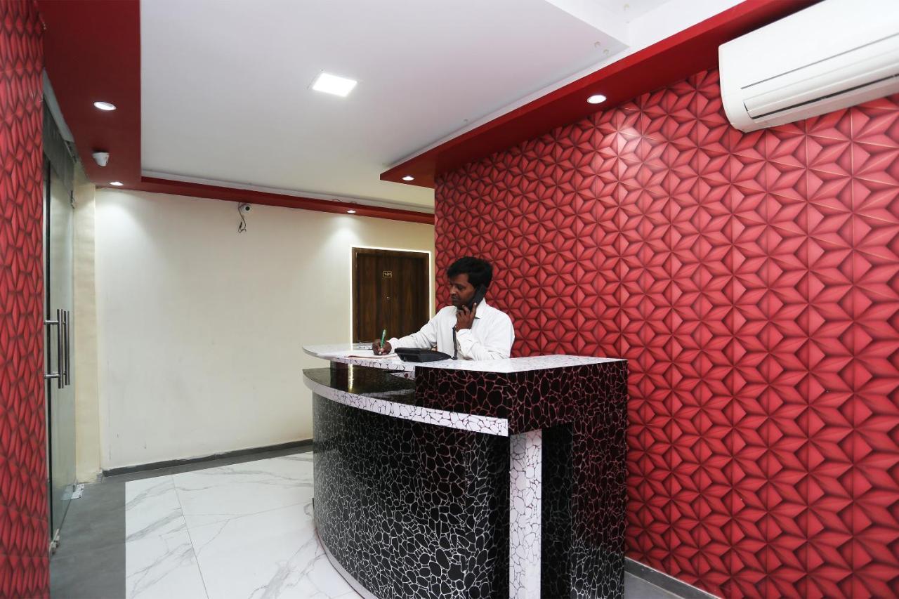 Oyo 23495 Hotel The Park Juhi Bari Exterior foto